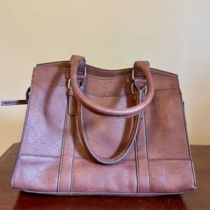Bueno Shoulder Bag